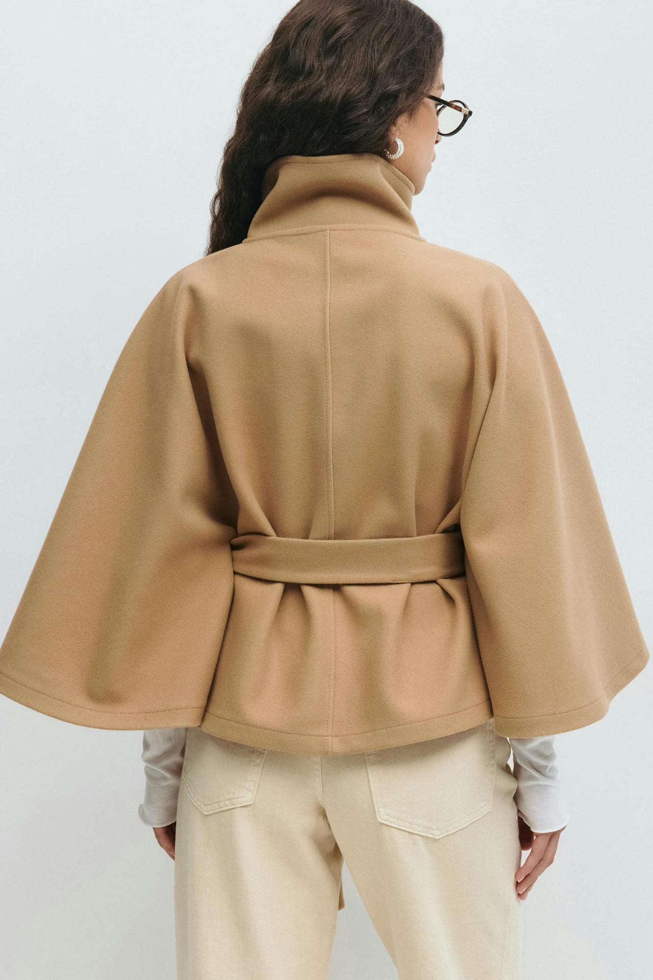 Capella Short Cape Coat – Beige